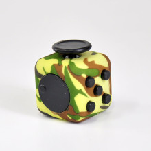 Фиджет куб Fidget Cube, кубик антистрес, Зеленый Камуфляж (902244204) Фиджет куб Fidget Cube, кубик антистрес, Зеленый Камуфляж (902244204)
